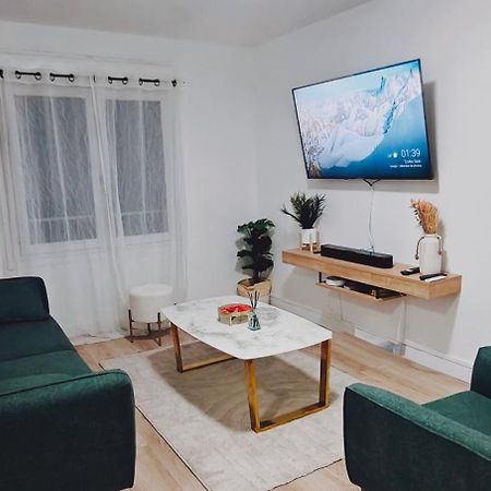 Kaylee Lounge Apartment Le Mans Bagian luar foto